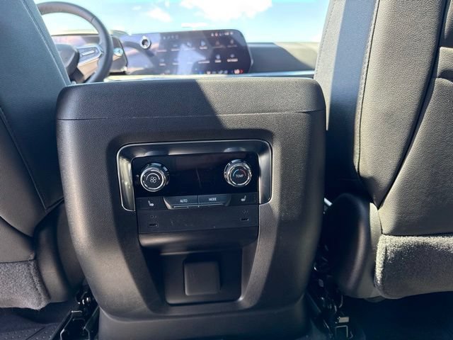 New 2026 Chevrolet Tahoe High Country w/ Sun And Tow Package AWD/4WD image 37