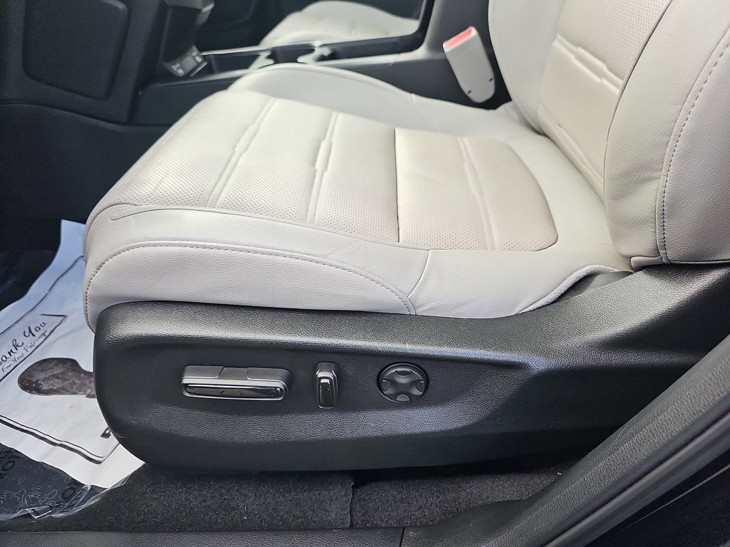 Used 2020 Honda CR-V EX-L image 33