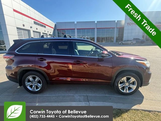 Used 2015 Toyota Highlander Limited image 2