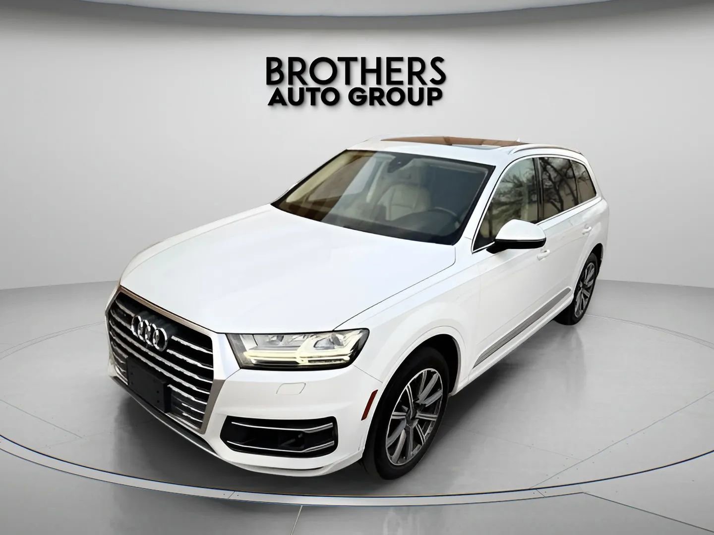 Used 2017 Audi Q7 3.0T Premium Plus w/ Premium Plus Package image 6