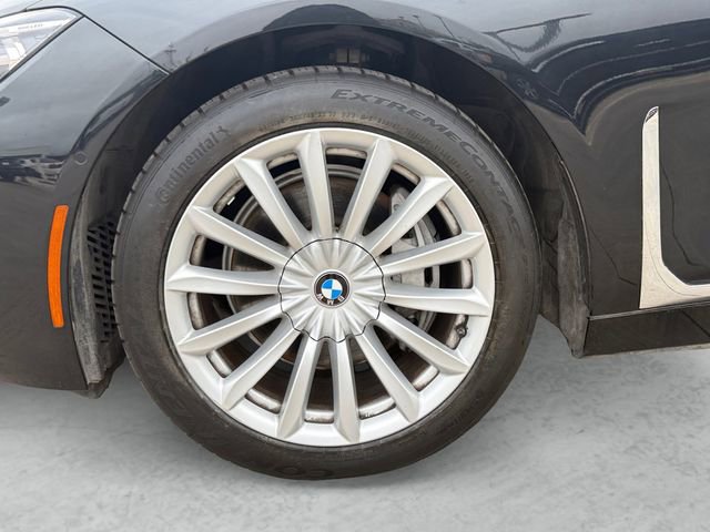 Used 2022 BMW 740i RWD image 23