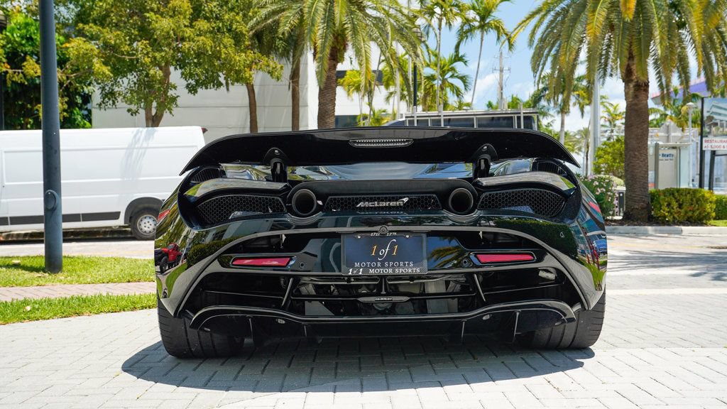 Used 2021 McLaren 720S Spider RWD image 18