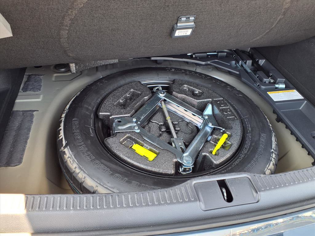 Used 2025 Toyota Crown Nightshade AWD/4WD image 31