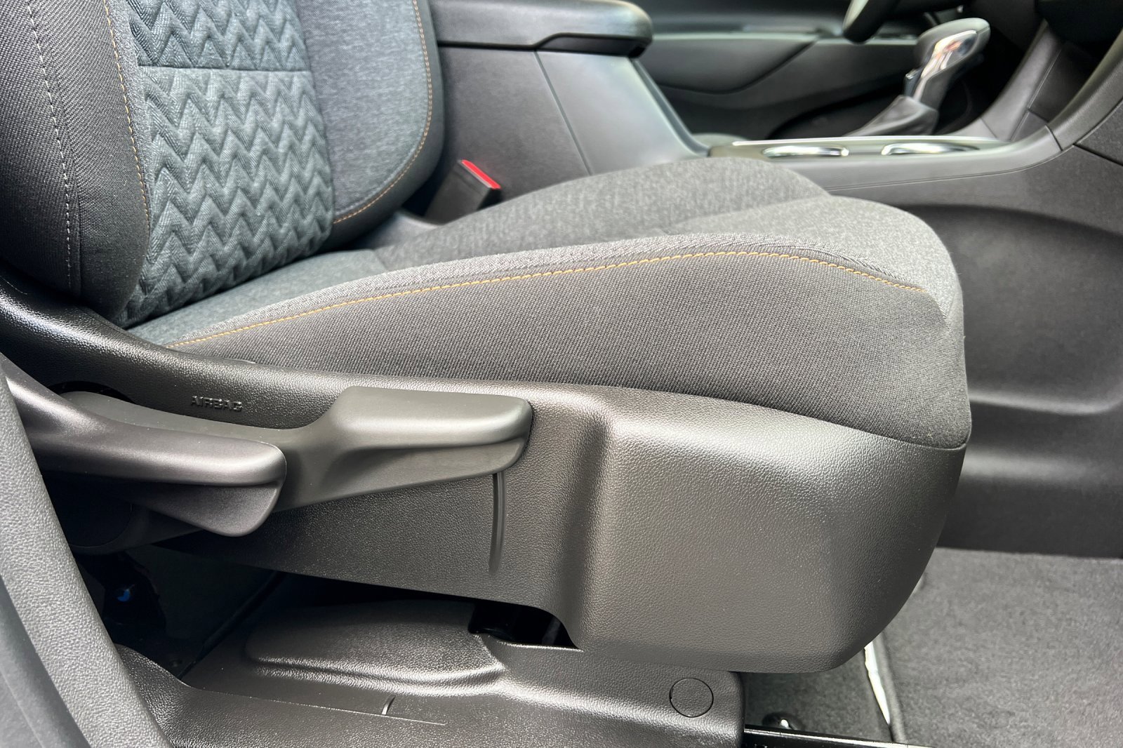 Used 2022 Chevrolet Equinox LT image 23