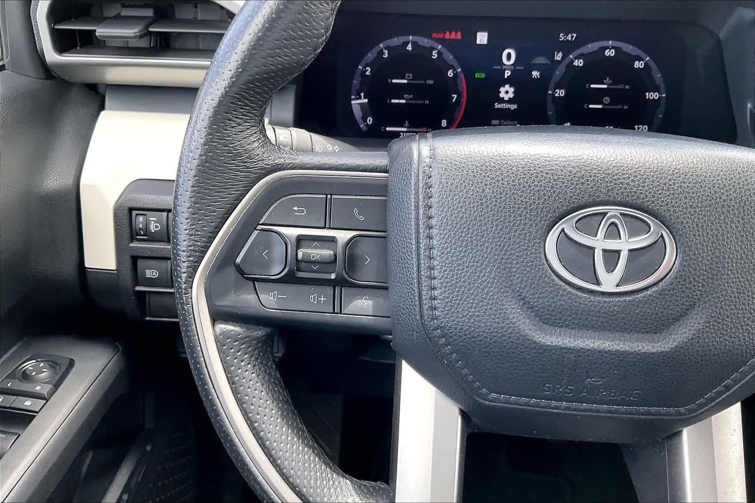 Used 2024 Toyota Tacoma TRD Off-Road AWD/4WD image 24