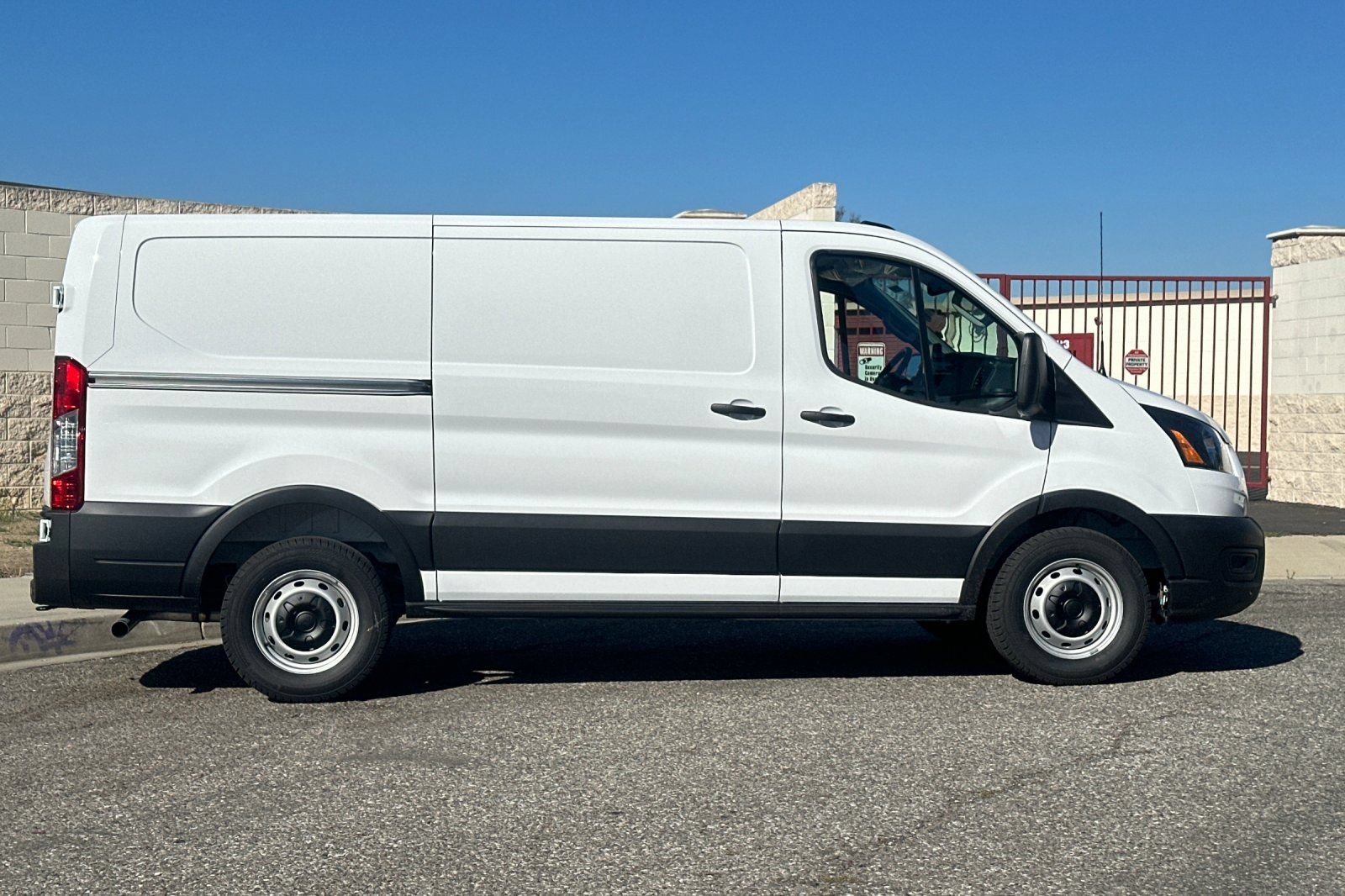 New 2026 Ford Transit 150 Low Roof RWD image 3
