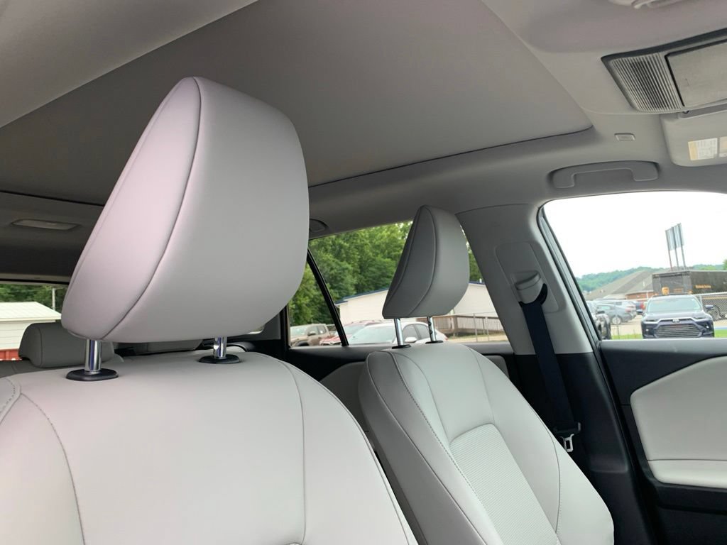 New 2026 Toyota C-HR AWD/4WD image 18