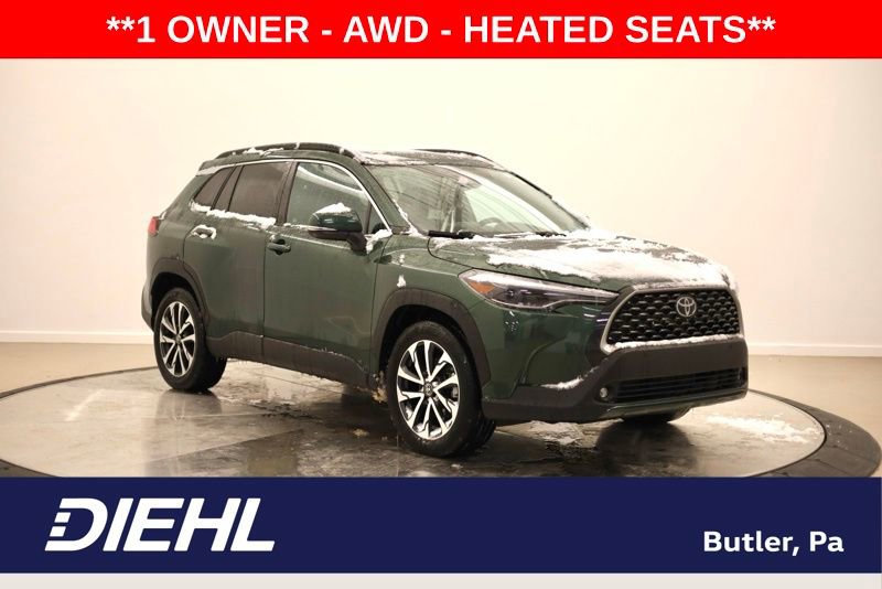 Used 2022 Toyota Corolla Cross XLE w/ Convenience Package image 1