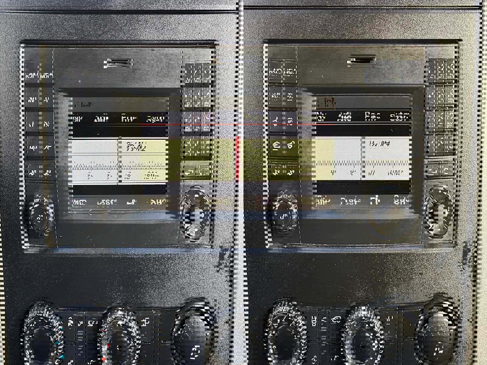 Used 2016 Freightliner Sprinter 2500 image 25