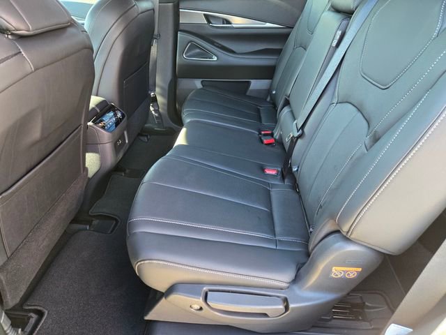 Certified 2025 INFINITI QX60 Luxe w/ Black Edition AWD/4WD image 14