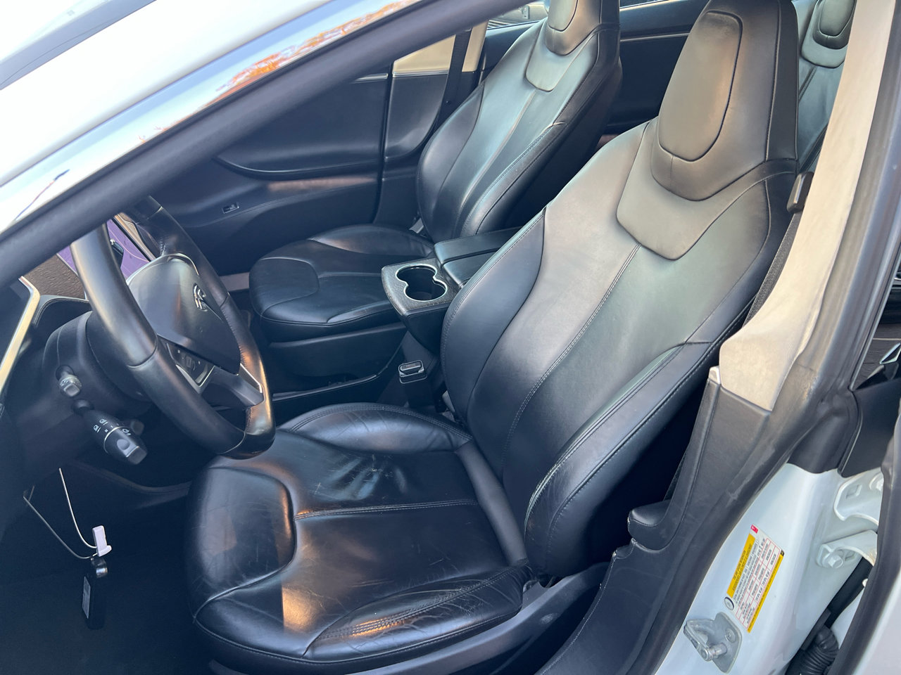 Used 2013 Tesla Model S Signature Performance image 11