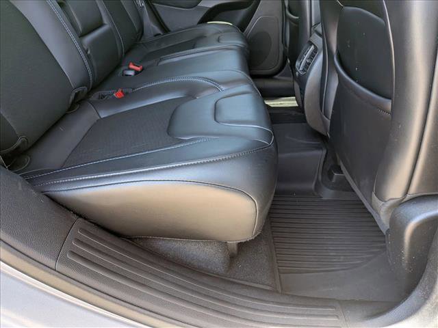 Used 2021 Jeep Cherokee Latitude Plus w/ Mopar Interior Package image 20