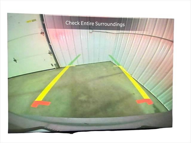 Certified 2021 Chrysler Pacifica Limited AWD/4WD image 30