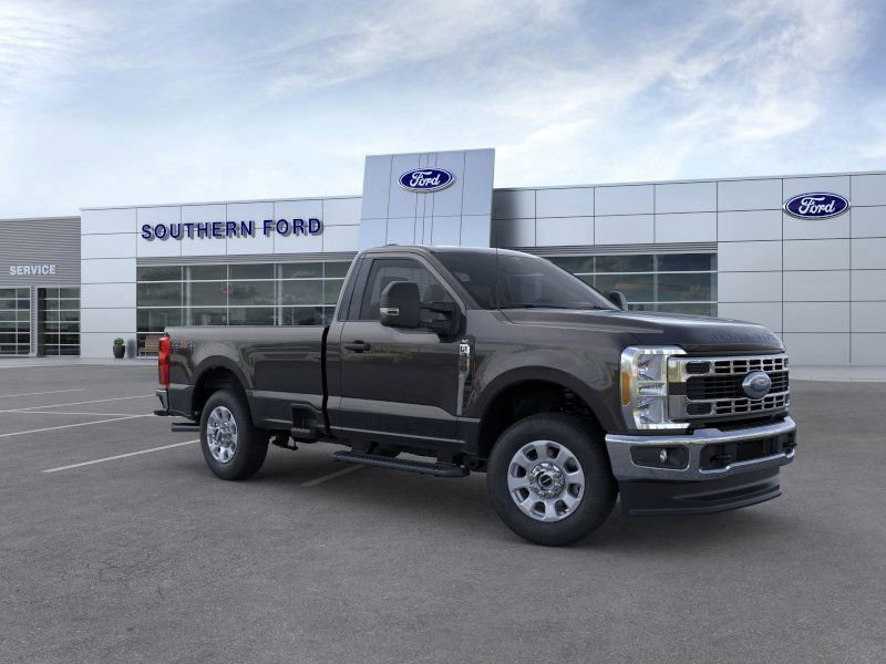New 2025 Ford F350 XLT image 8