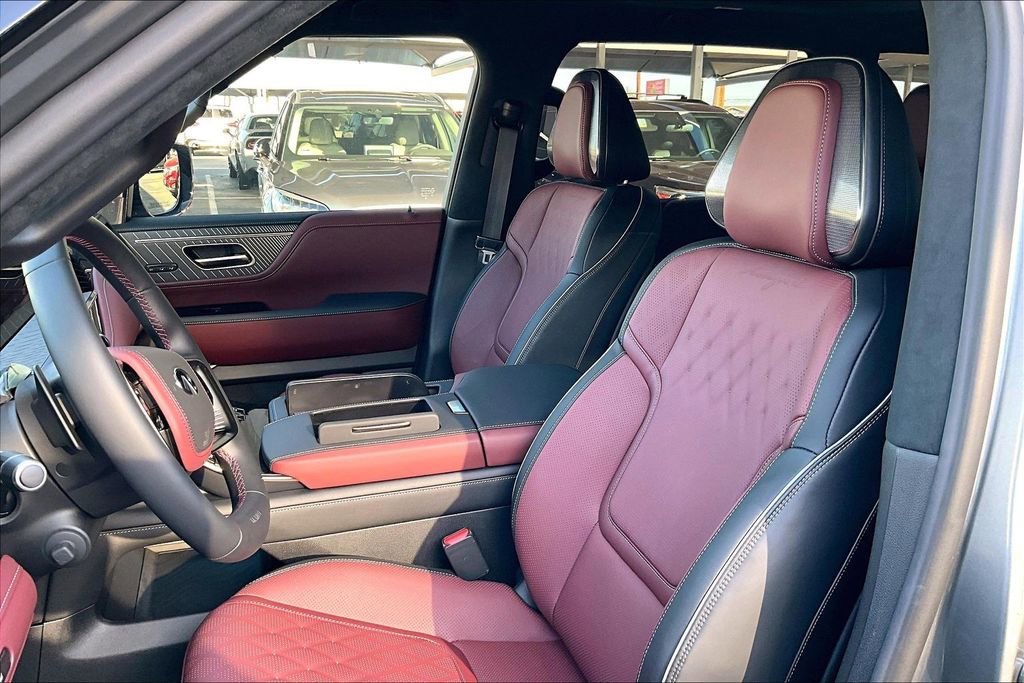 New 2026 INFINITI QX80 Autograph image 13