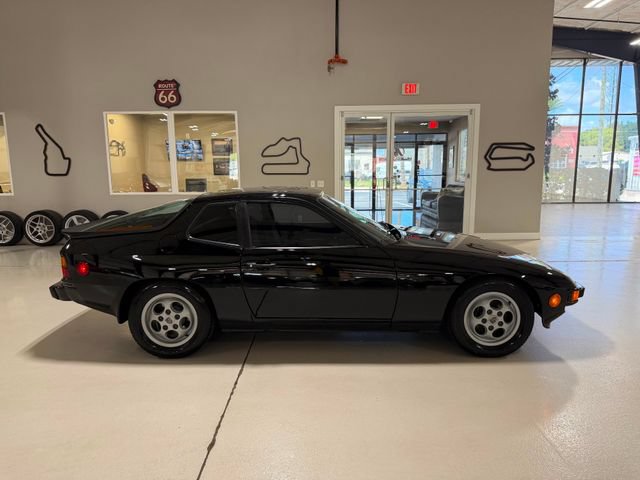 Used 1988 Porsche 924 S RWD image 51