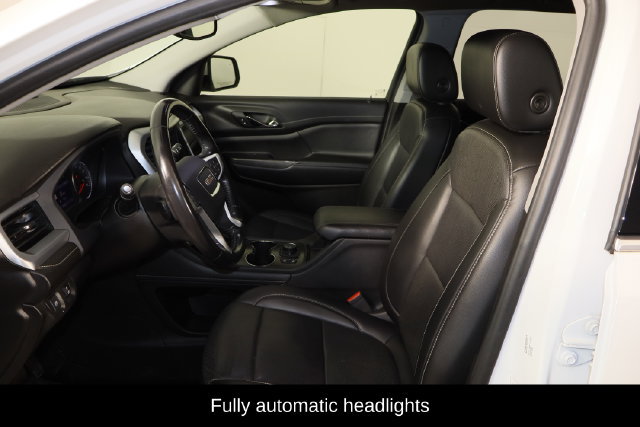 Used 2021 GMC Acadia SLT FWD image 13