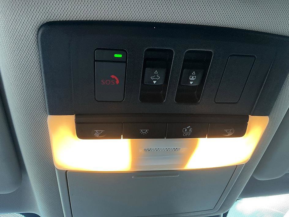 Certified 2021 Nissan Rogue Platinum image 22