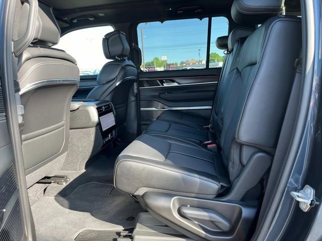 New 2024 Jeep Grand Wagoneer Series I w/ Flexible Seating Group image 10