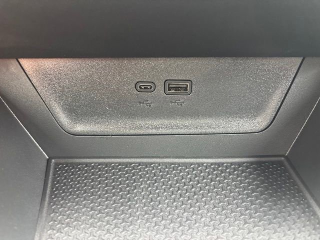 New 2026 Chevrolet Equinox LT FWD image 31