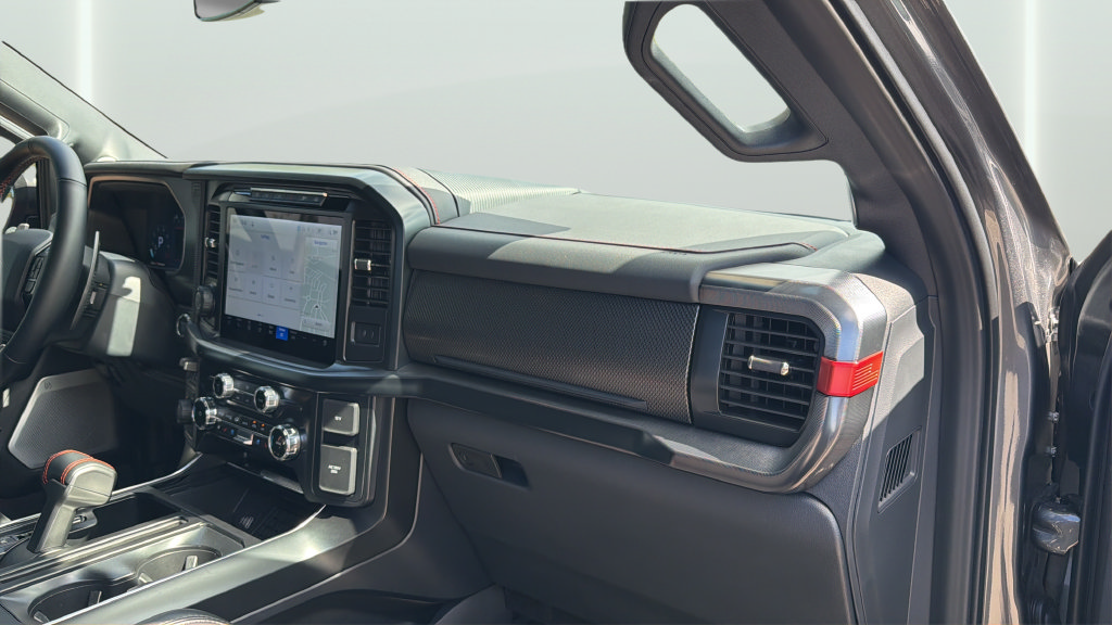 Used 2026 Ford F150 Raptor AWD/4WD image 31