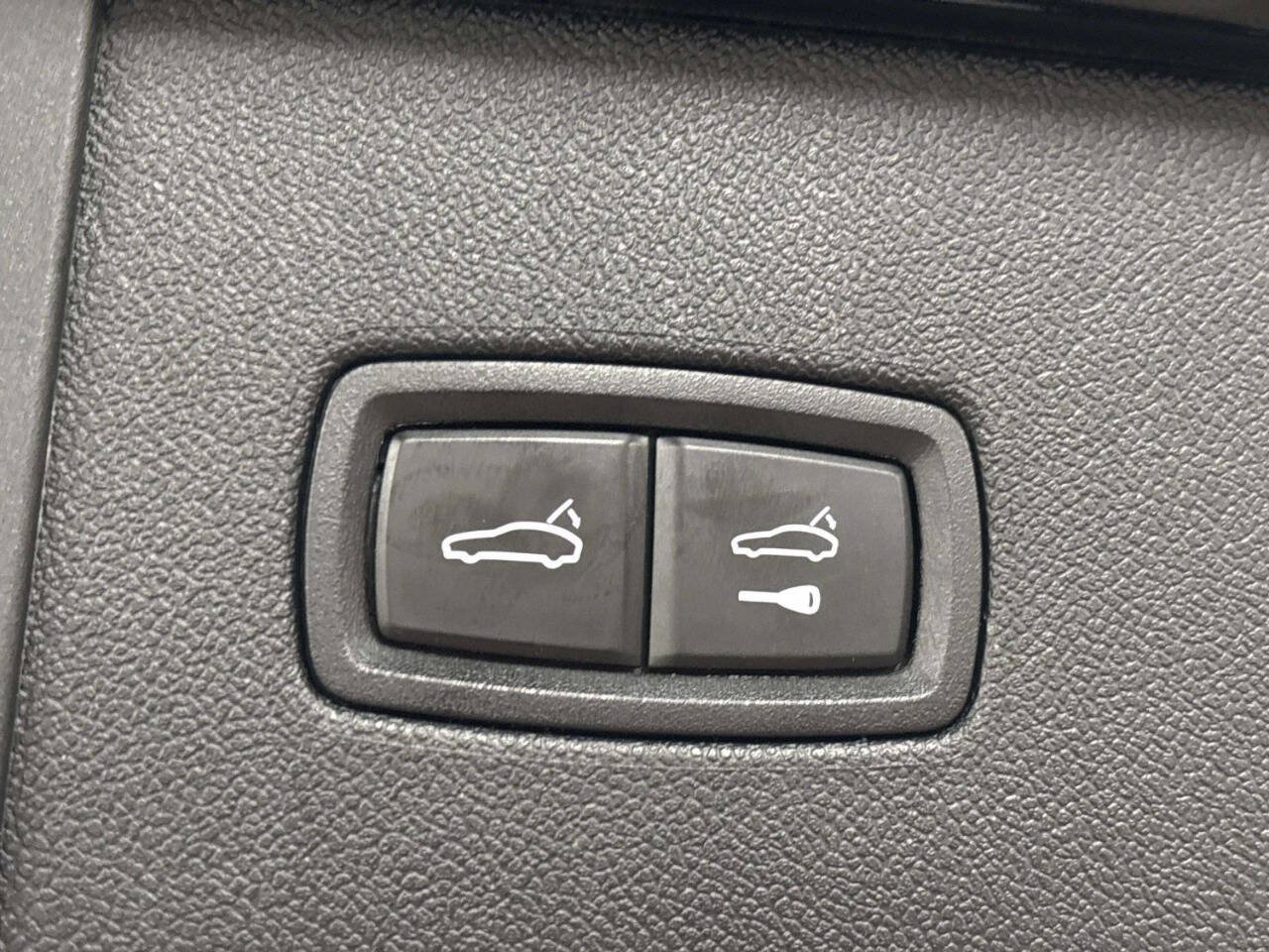 Used 2019 Porsche Cayenne S AWD/4WD image 7
