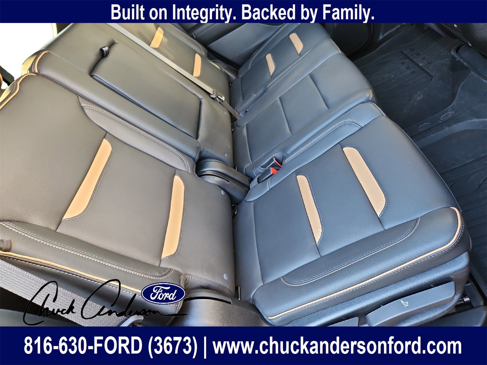 Used 2024 GMC Yukon AT4 w/ AT4 Premium Package image 28