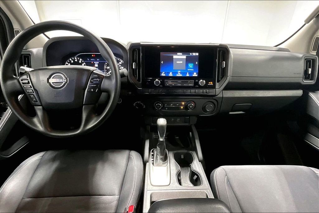 Used 2025 Nissan Frontier S w/ S Utility Package image 18