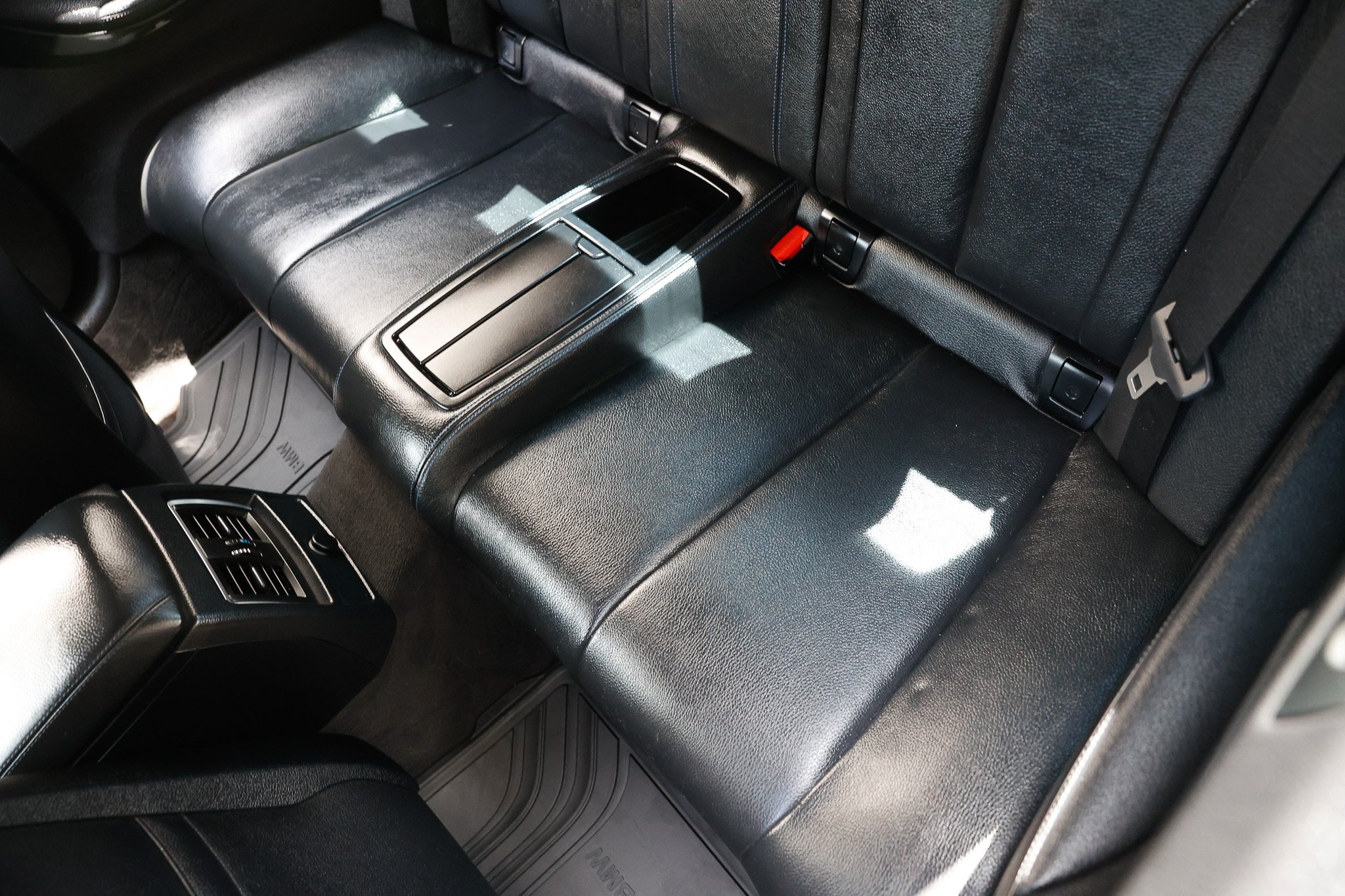 Used 2018 BMW 430i Convertible RWD image 14