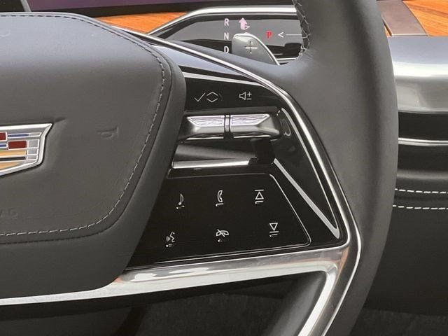 New 2026 Cadillac Escalade ESV Platinum Luxury AWD/4WD image 13
