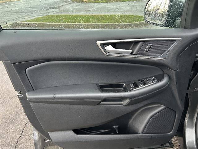 Used 2020 Ford Edge SEL w/ Convenience Package image 14
