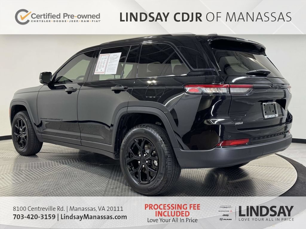 Certified 2025 Jeep Grand Cherokee Altitude AWD/4WD image 7