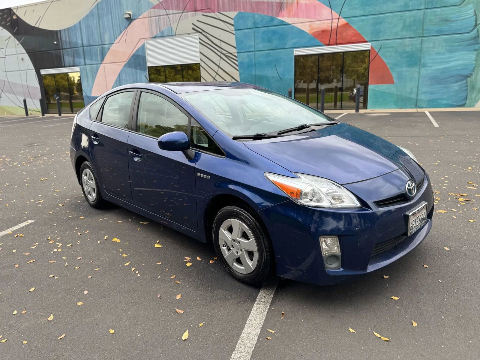 Used 2011 Toyota Prius Five image 9