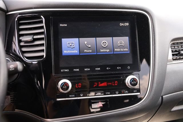 Used 2022 Mitsubishi Outlander SEL AWD/4WD image 17