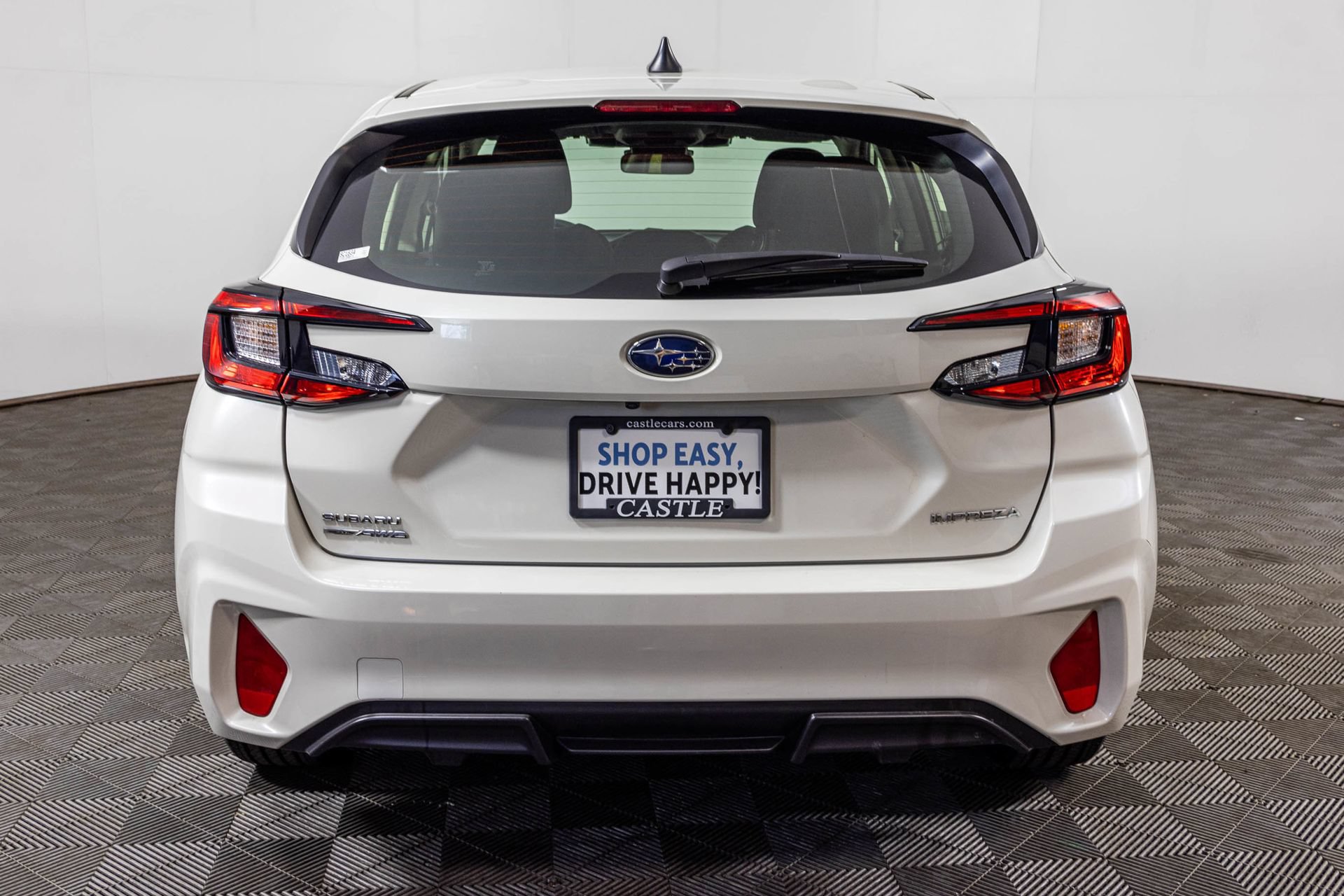 Used 2024 Subaru Impreza 2.0i AWD/4WD image 14