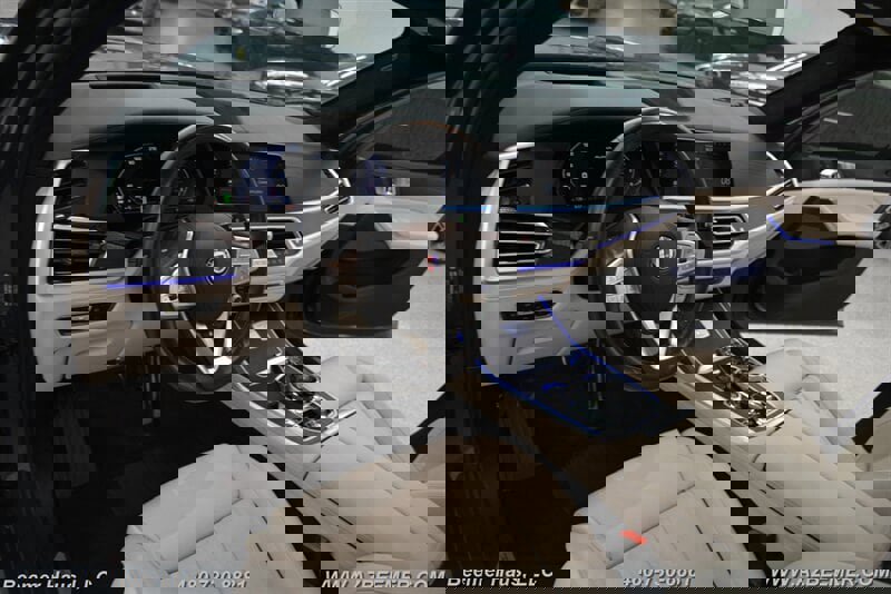 Used 2022 BMW ALPINA XB7 image 13