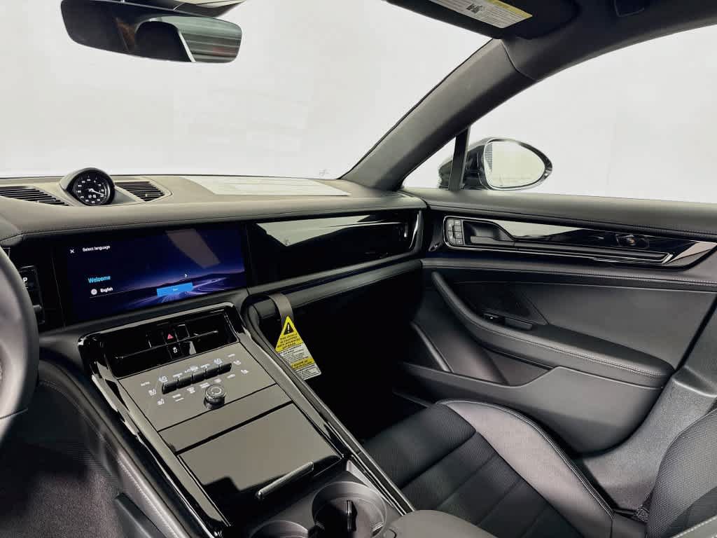 New 2026 Porsche Panamera 4 AWD/4WD image 23