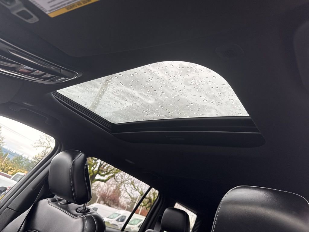 Used 2024 Jeep Grand Cherokee L Altitude image 13