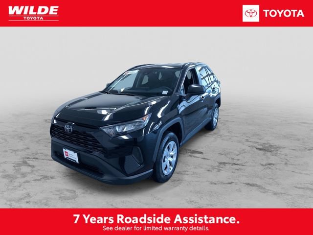 Certified 2019 Toyota RAV4 LE w/ All Weather Liner Package AWD/4WD image 5