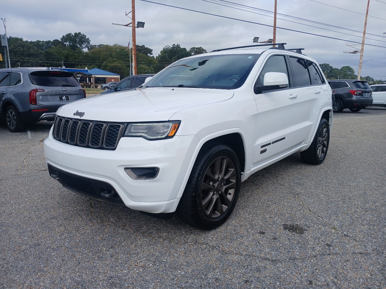 Used 2017 Jeep Grand Cherokee Limited 75th Anniversary image 12