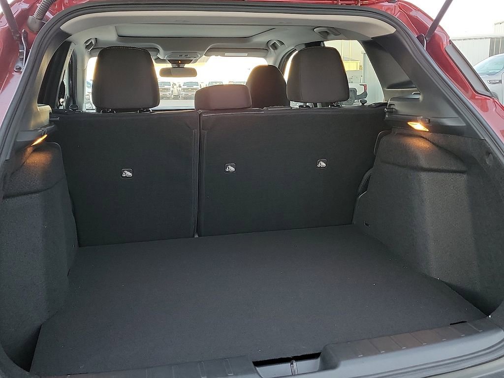 New 2026 Nissan Kicks SV w/ SV Premium Package AWD/4WD image 15
