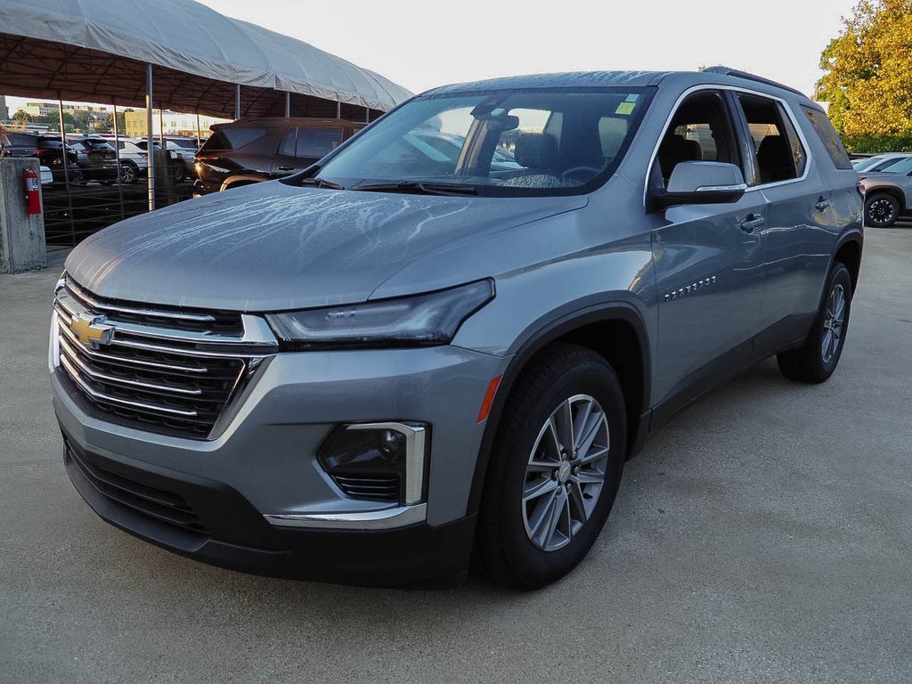 Used 2024 Chevrolet Traverse LT