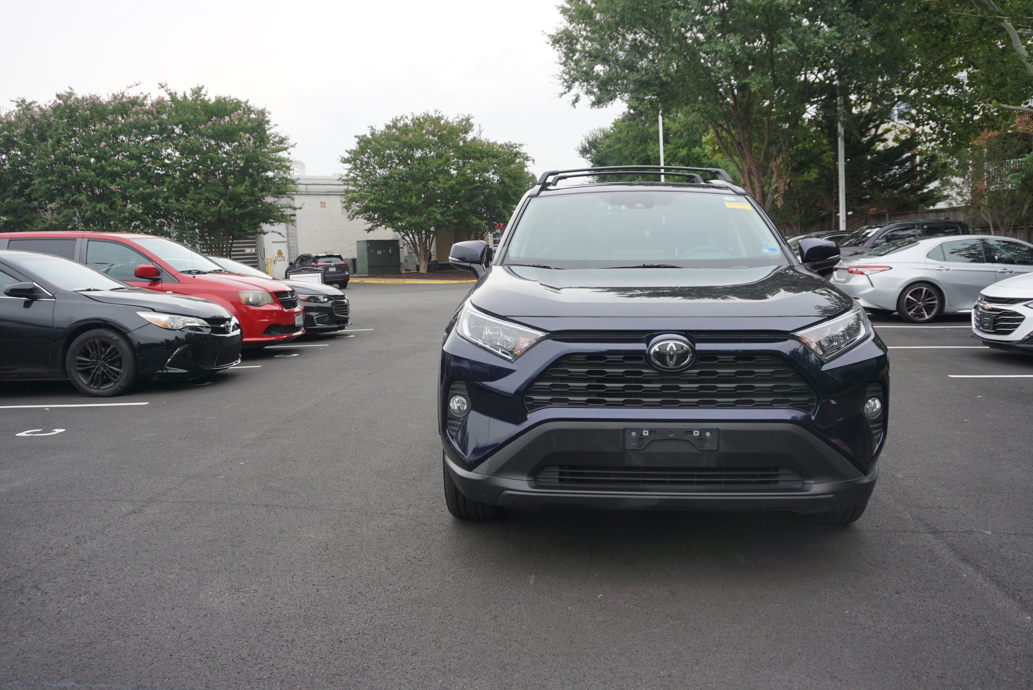 Used 2020 Toyota RAV4 XLE Premium AWD/4WD image 2
