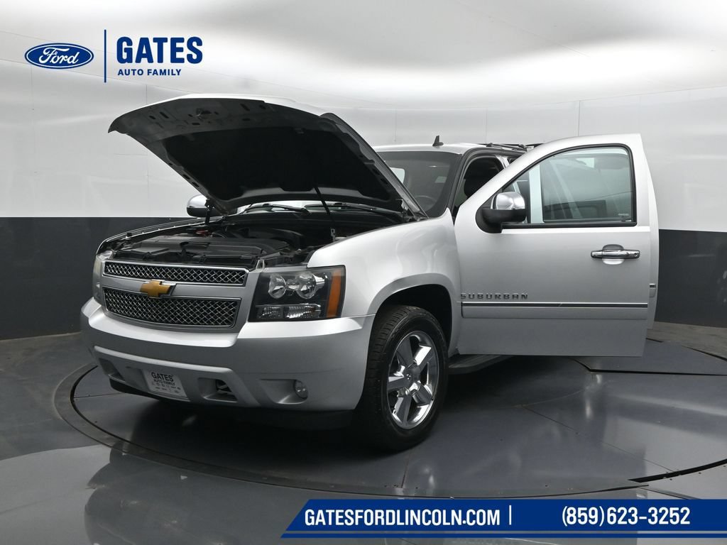 Used 2014 Chevrolet Suburban LTZ AWD/4WD image 61