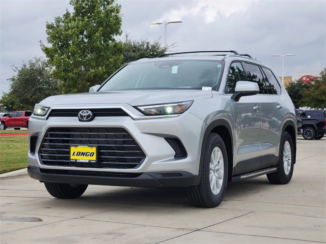 New 2026 Toyota Grand Highlander XLE image 2