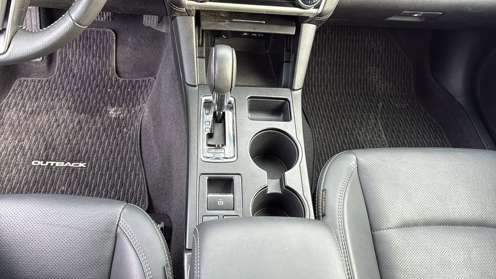 Used 2019 Subaru Outback 3.6R Limited image 22