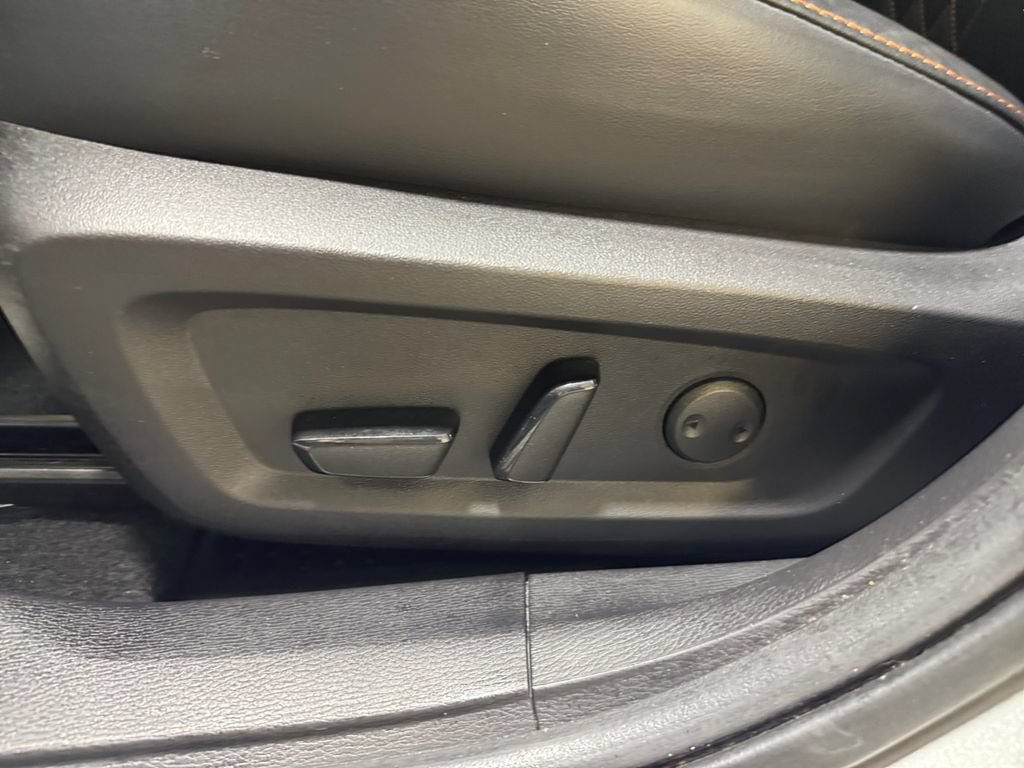 Used 2022 Mitsubishi Outlander SEL AWD/4WD image 13