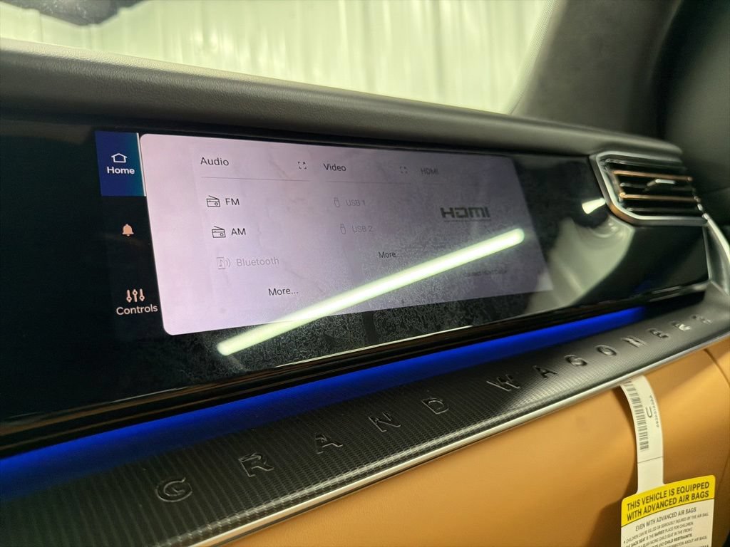 New 2026 Jeep Grand Wagoneer Summit AWD/4WD image 34