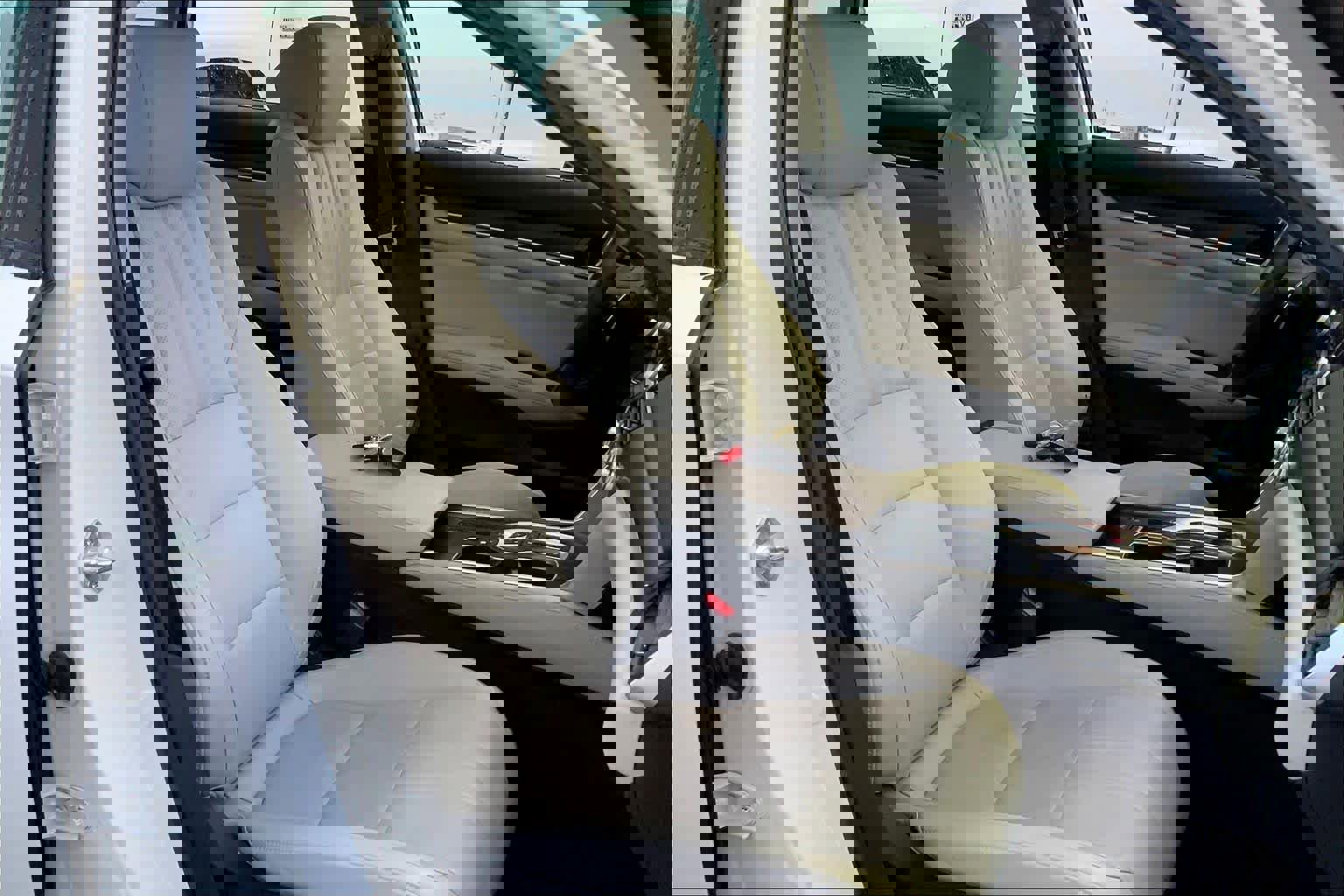 Used 2021 Honda Accord Touring image 9