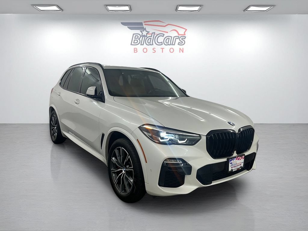 Used 2021 BMW X5 xDrive40i w/ M Sport Package AWD/4WD image 3